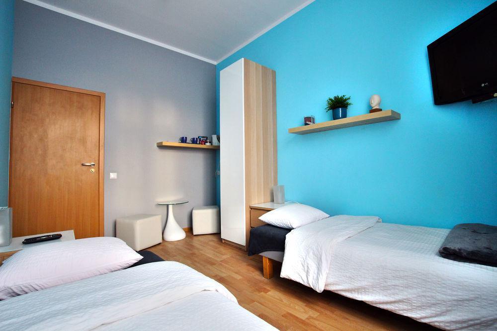 Rainbow Apartments 3 Krakow Exterior photo